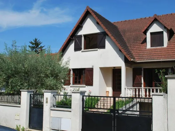 Maison 5 pièces 136 m²