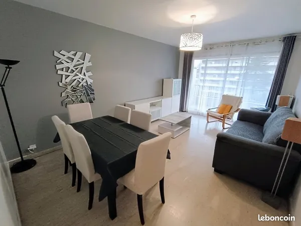 T3 meublé 72 m² rénové - Double balcon - Parking - Secteur Saint Pierre / Timone 13005 Marseille