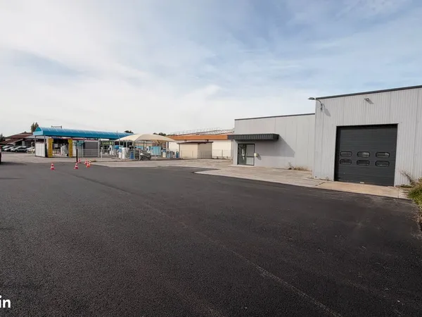 Local commercial