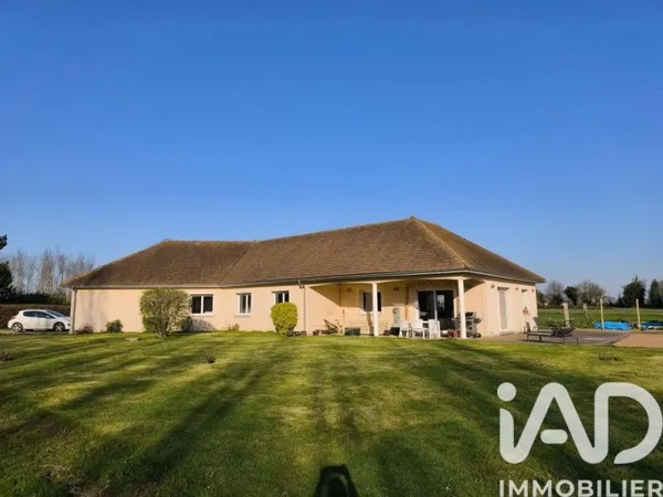Maison de plain-pied 6 pièces 146 m²