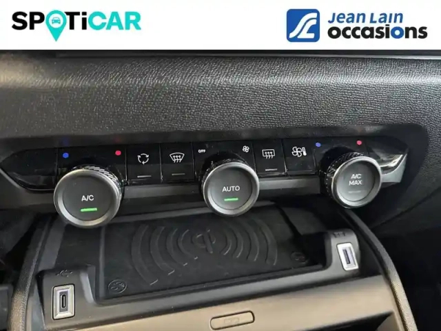 Citroën C4 hybride 136 e-dcs6 — photo 20
