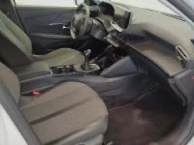 Peugeot 208 1.2 100ch s&amp;s allure — photo 9