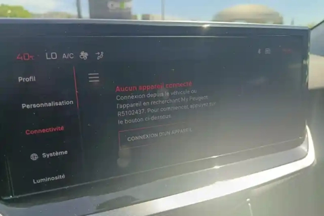 Peugeot 208 puretech 100 s&amp;s bvm6 — photo 21