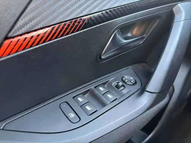 Peugeot 2008 puretech 100 s&amp;s bvm6 — photo 22