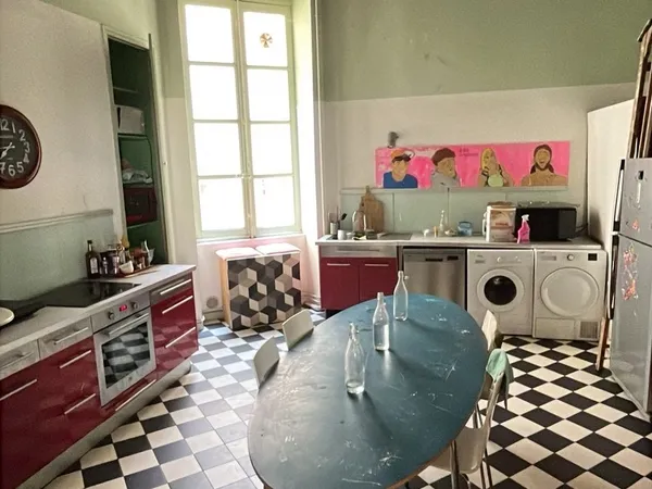 Sous-Loue chambre dans appartement