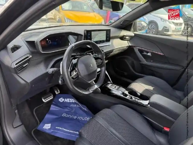 Peugeot 2008 1.2 puretech 130ch s&amp;s gt eat8 — photo 15