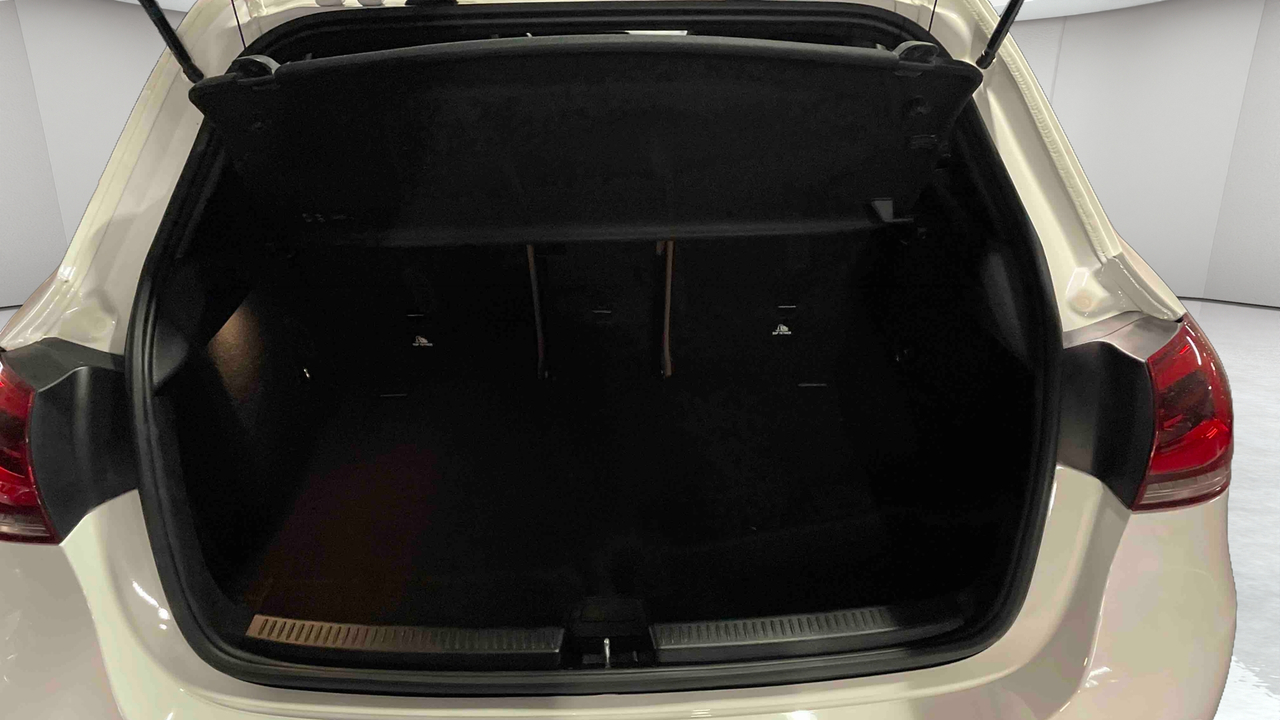 Mercedes Classe A 200 7G-DCT — photo 12