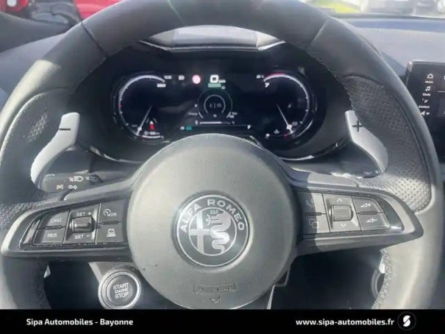 Alfa Romeo Tonale 1.5 hybrid 160 ch vgt tct7 — photo 23