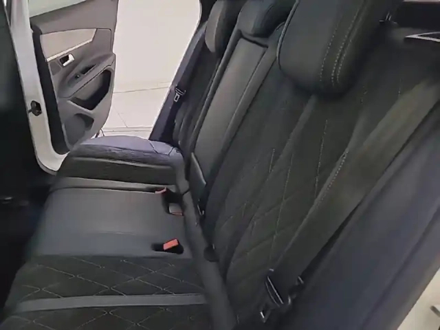 Peugeot 3008 bluehdi 180ch s&amp;s eat8 — photo 34