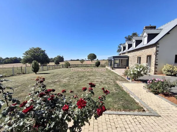 Maison 5 pièces 144 m²