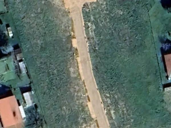 Terrain 645 m²