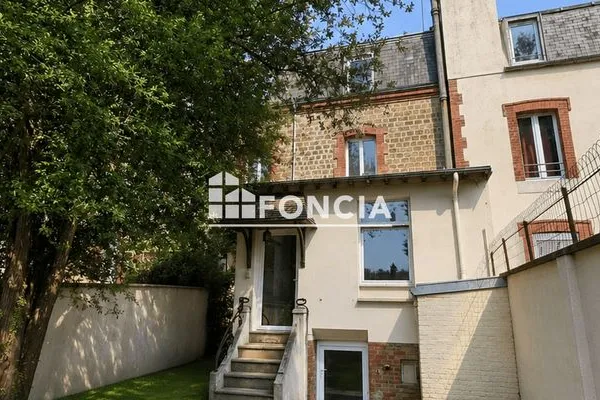 Maison 8 pièces 138 m²