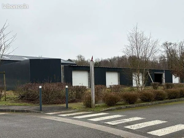 Local 130 m²