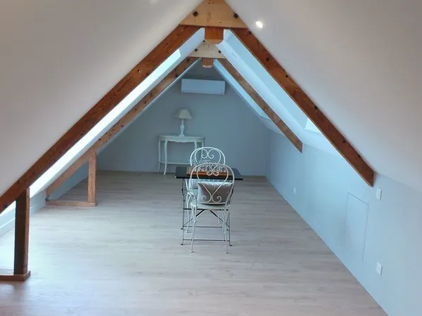 Bel appartement atypique T5 de 156 m² à Albens/Entrelacs