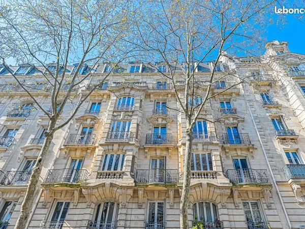 Vente appartement 3 pièces 78,75 m² Paris 11ème
