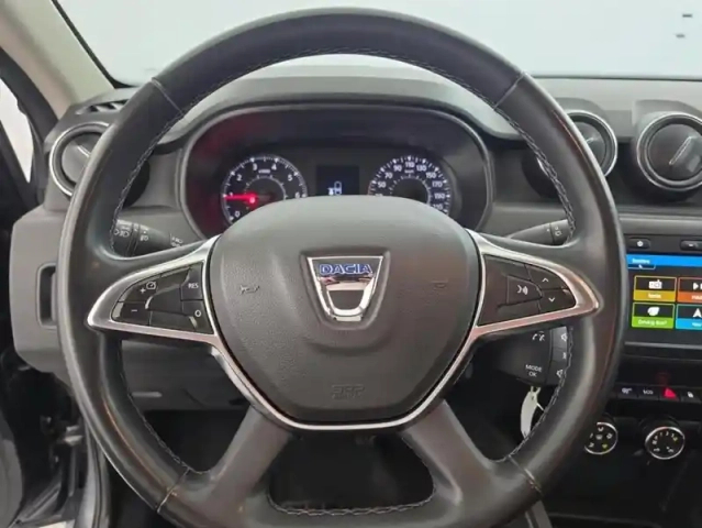 Dacia Duster 1.0 tce 100ch confort 4x2 suréquipé — photo 45