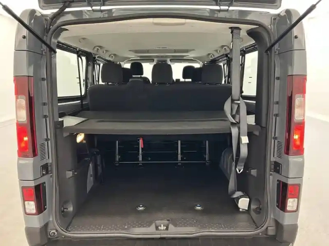 Renault Trafic blue dci 150 — photo 36