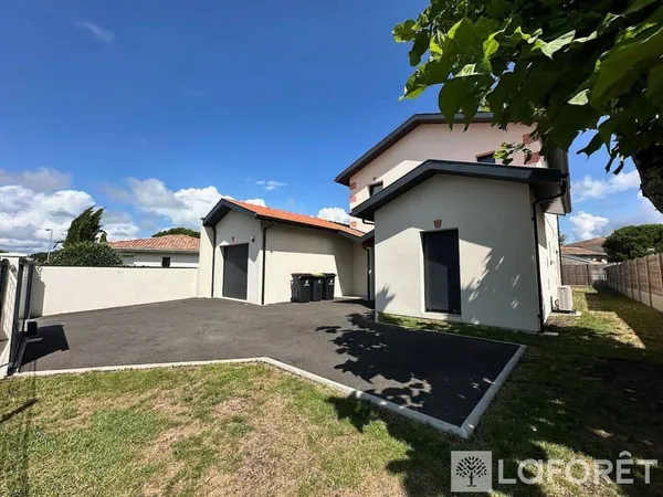Maison 5 pièces 130 m²