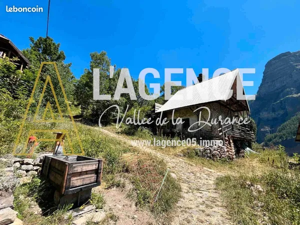 Chalet d'alpage - Vallée de Freissinières « Dormillouse »