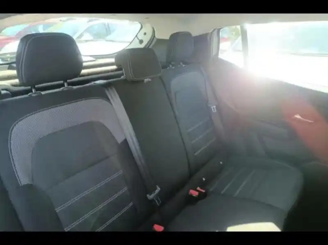 Dacia Sandero 1.0 eco-g 100ch confort -22 — photo 11