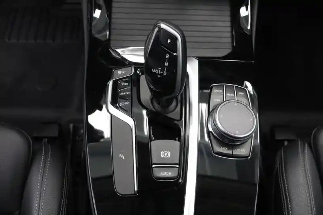 Bmw X3 sdrive18d 150ch bva8 — photo 3