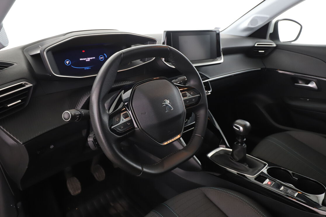 Peugeot 208 1.5 Blue-HDi Allure — photo 10