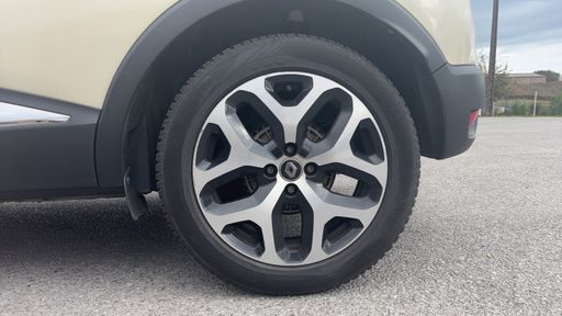Renault Captur 1.3 TCe 150 EDC - Intens – 2019 – 97694 km – Essence – Boîte Automatique — photo 7