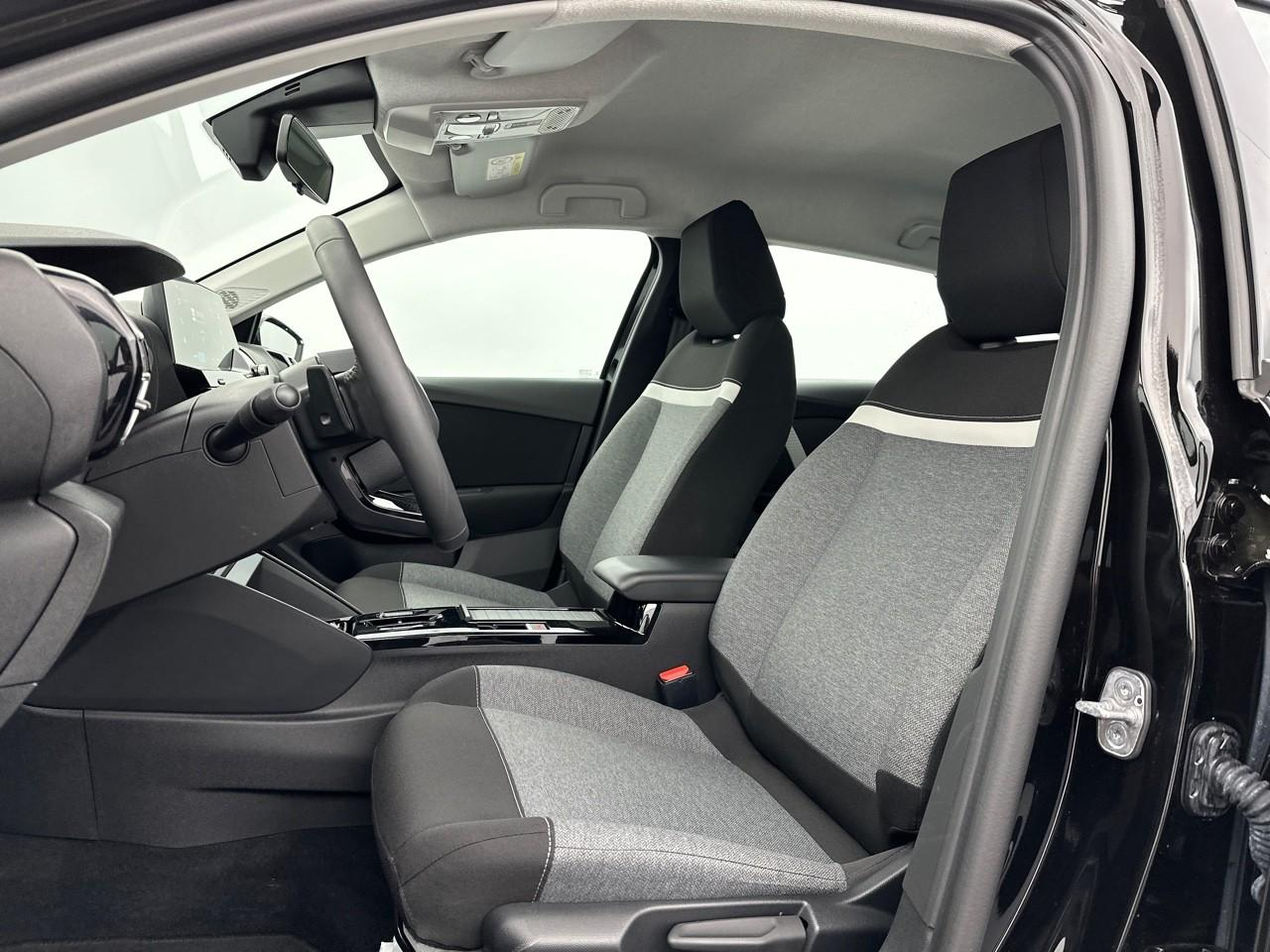 Citroën C4 puretech 130 s&s eat8 feel — photo 9