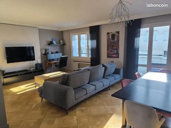 Appartement 104 m² avec ascenseur - Badouillère / Tréfilerie - Extérieurs & Garage VE