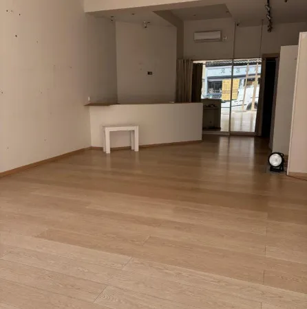 Local commercial 75 m²