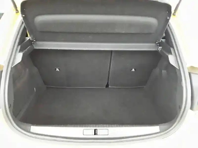 Peugeot 208 puretech 100 s&amp;s bvm6 — photo 46