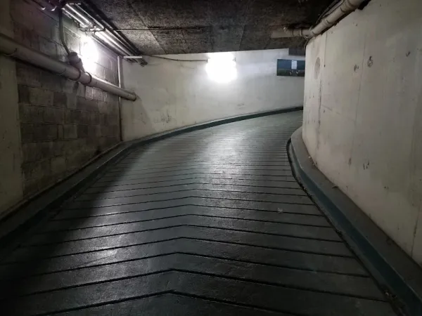 Parking 14 m²