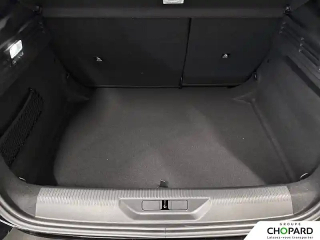Peugeot 308 hybrid 145 e-dcs6 — photo 9