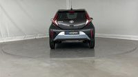 Toyota Aygo X 1.0 VVT-i 72ch Dynamic MY23 — photo 6