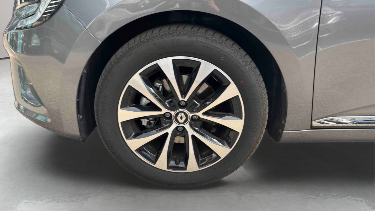 Renault Clio E-Tech full hybrid 145 — photo 14