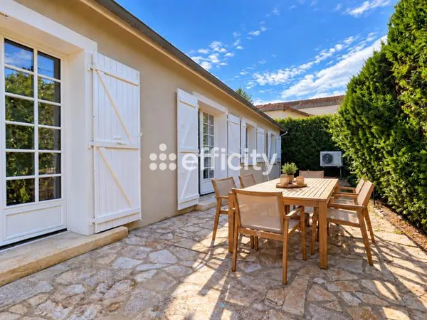 Maison 5 pièces 145 m²