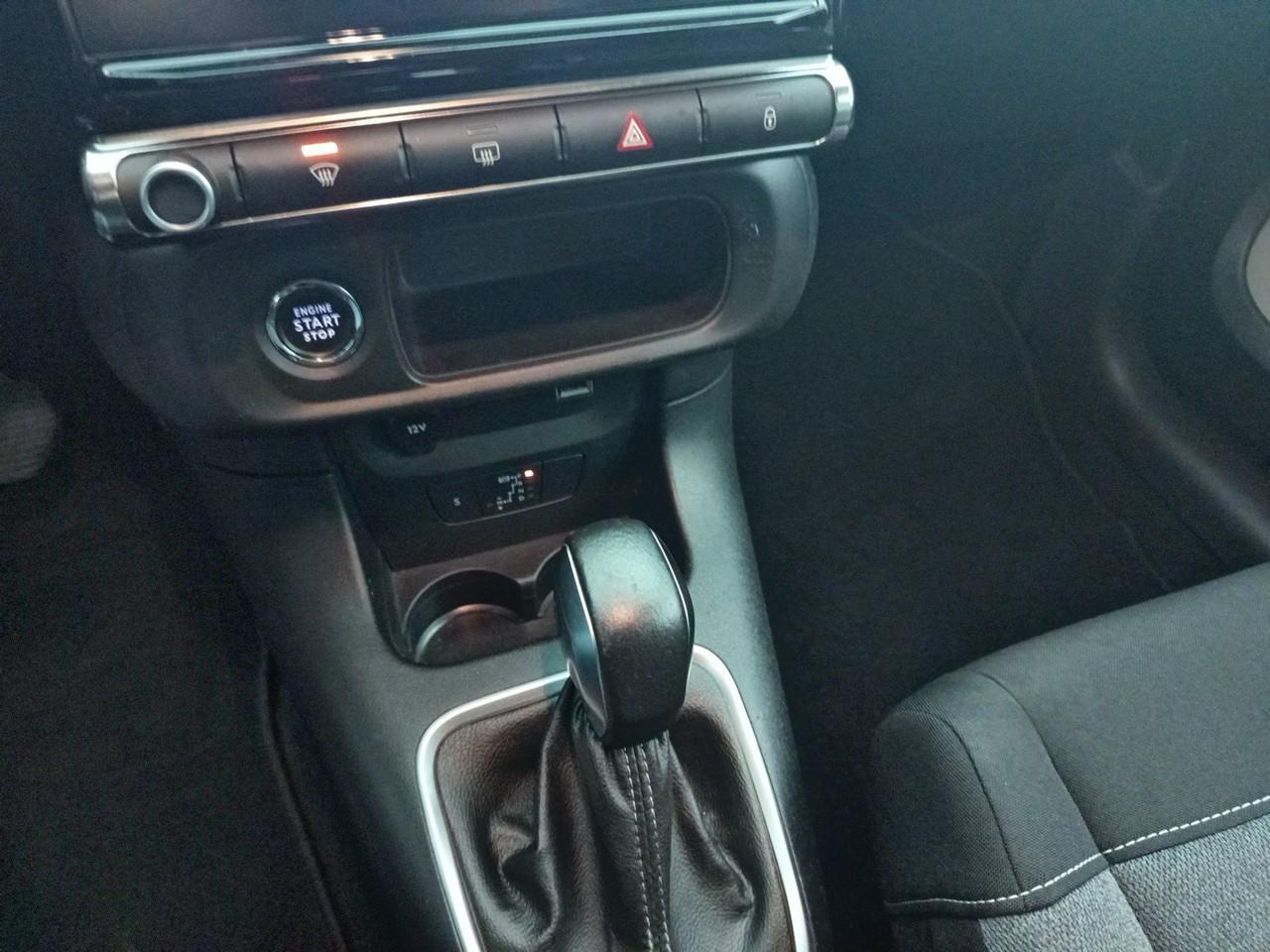Citroën C3 puretech 110 s&s eat6 shine — photo 17