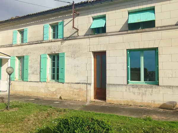 Grande maison charentaise