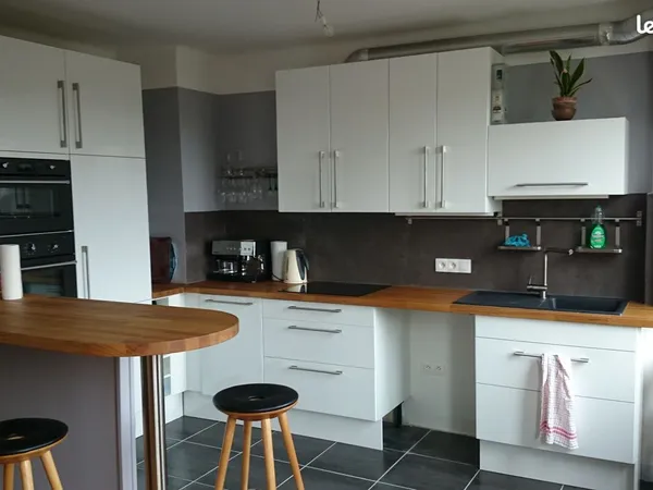 APPARTEMENT 3 pièces 75m²