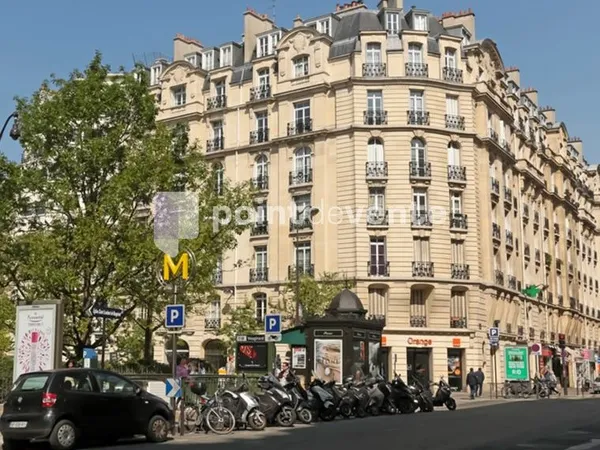 Bureaux 79 m²