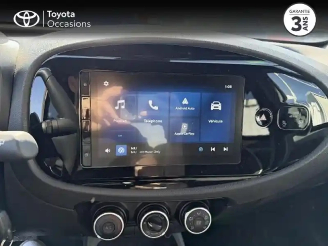 Toyota Aygo x 1.0 vvt-i 72ch design s-cvt my24 — photo 15