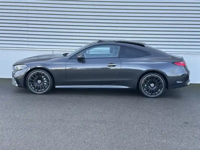 Mercedes Cle 220 d amg line coupé — photo 2