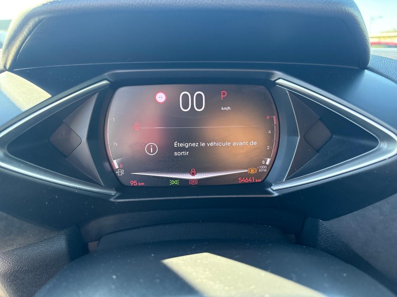 Ds Ds 3 bluehdi 130ch performance line + automatique — photo 13