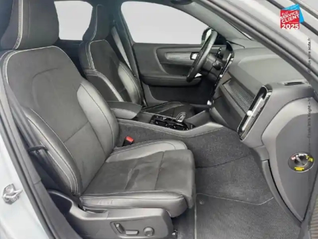 Volvo Xc40 t5 recharge 180 + 82ch r-design dct 7 camera carplay — photo 5