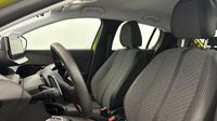 Peugeot 208 1.2 Hybrid 100ch Active e-DCS6 — photo 12