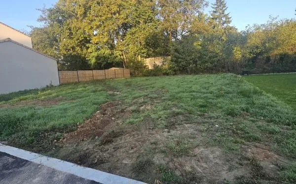 Terrain 422 m²