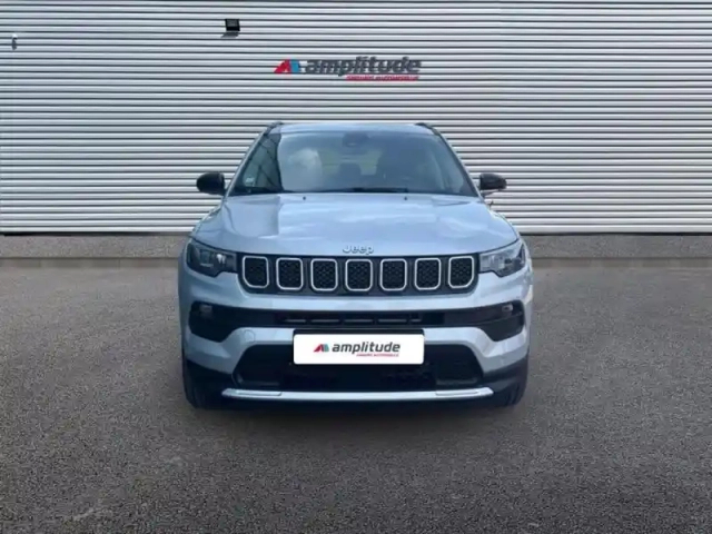 Jeep Compass 1.3 turbo t4 190ch phev 4xe limited at6 eawd — photo 2