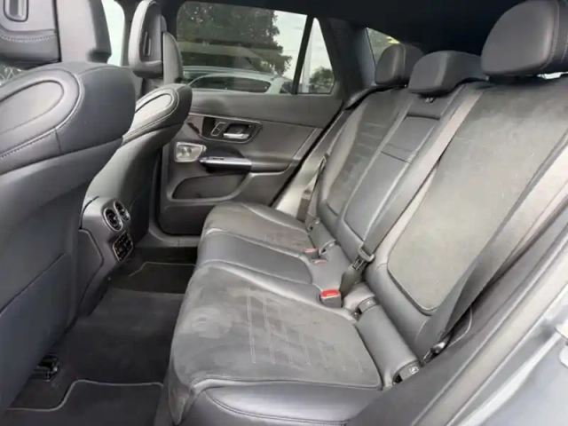 Mercedes Glc 300 e  hybrid eq 4matic am — photo 27