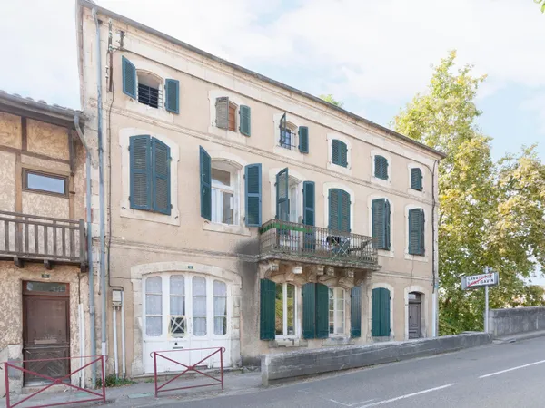Immeuble 9 pièces 168 m²