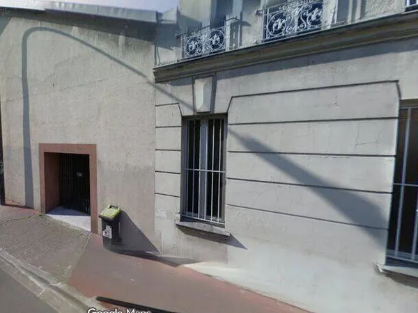 Bureau 157 m²
